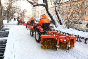 Уборка снега в столице Южного Урала  